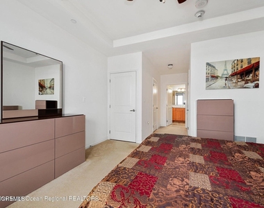 1501 Ocean Avenue - Photo Thumbnail 11