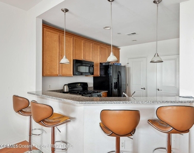 1501 Ocean Avenue - Photo Thumbnail 8