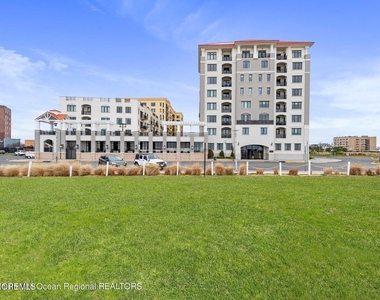 1501 Ocean Avenue - Photo Thumbnail 25