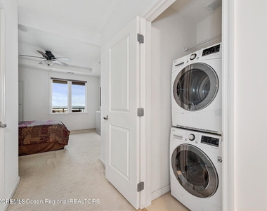 1501 Ocean Avenue - Photo Thumbnail 15