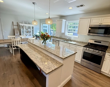504 4th Avenue - Photo Thumbnail 18