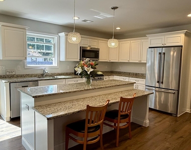 504 4th Avenue - Photo Thumbnail 12