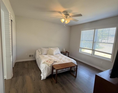 504 4th Avenue - Photo Thumbnail 35