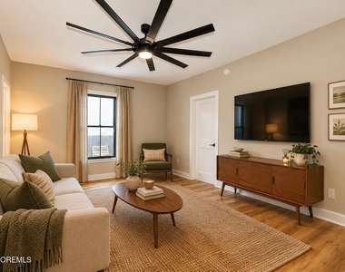 108 Catherine Street - Photo Thumbnail 8