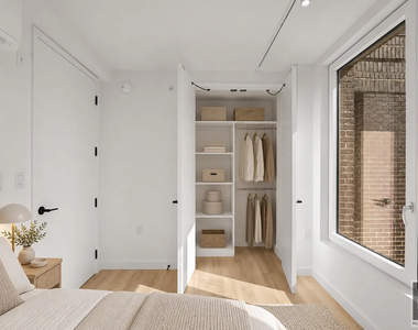 St Marks Place - Photo Thumbnail 2