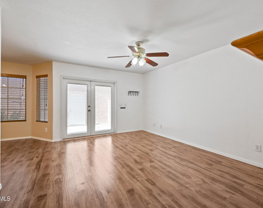 2875 W Highland Street - Photo Thumbnail 8