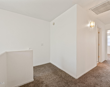 2875 W Highland Street - Photo Thumbnail 15