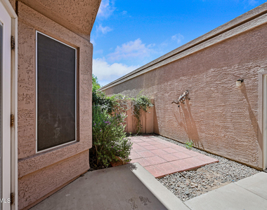 2875 W Highland Street - Photo Thumbnail 24