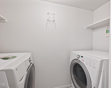 2875 W Highland Street - Photo Thumbnail 6