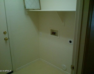 5414 W Ian Drive - Photo Thumbnail 12