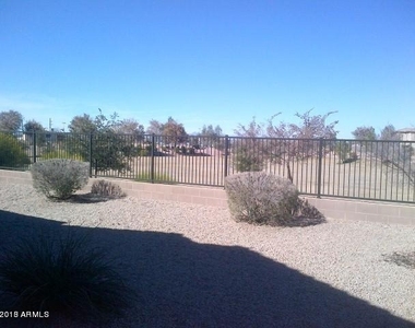 5414 W Ian Drive - Photo Thumbnail 14