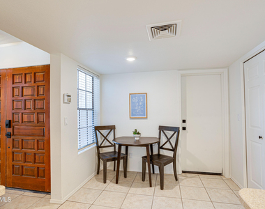 11011 N 92nd Street - Photo Thumbnail 12