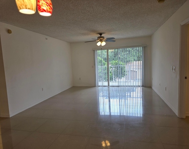 5055 Wiles Road - Photo Thumbnail 8