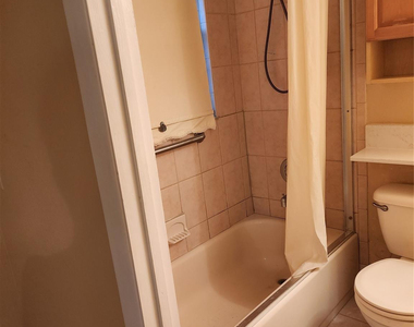 104 Westbury E - Photo Thumbnail 18