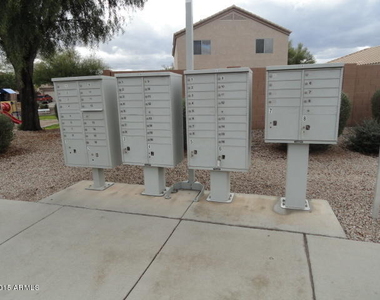 5824 E Valley View Drive - Photo Thumbnail 36