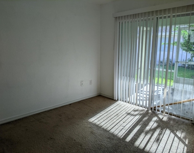 1825 E Royal Tern Lane - Photo Thumbnail 12