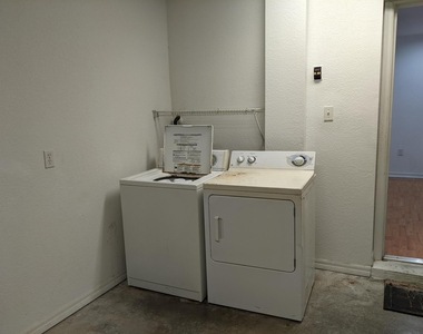 1825 E Royal Tern Lane - Photo Thumbnail 15