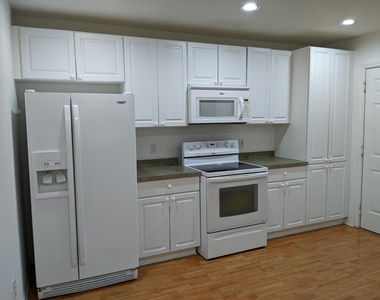 1825 E Royal Tern Lane - Photo Thumbnail 3