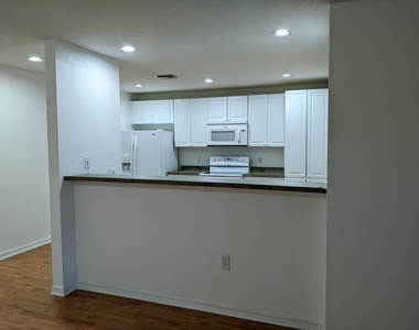 1825 E Royal Tern Lane - Photo Thumbnail 5