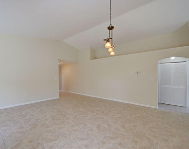 13348 Nw 13th Street - Photo Thumbnail 7