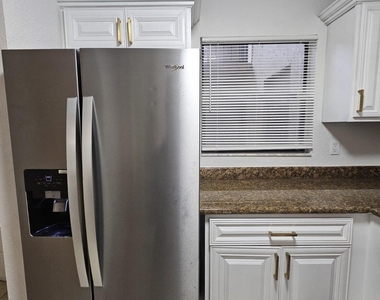 1581 Windorah Way - Photo Thumbnail 4