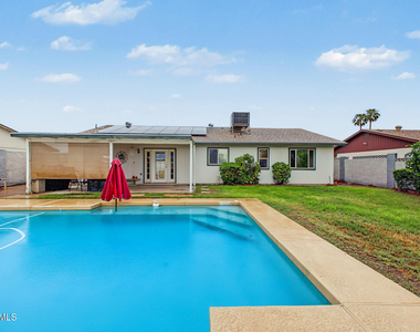10014 N 87th Lane - Photo Thumbnail 28