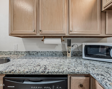 7101 W Beardsley Road - Photo Thumbnail 12