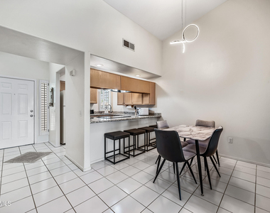 7101 W Beardsley Road - Photo Thumbnail 6