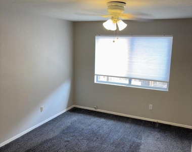 148 S 54th Street - Photo Thumbnail 5