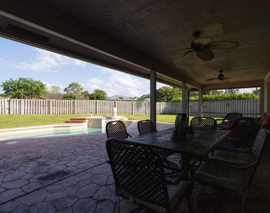 13454 Columbine Avenue - Photo Thumbnail 14