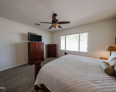 22516 N San Ramon Drive - Photo Thumbnail 9
