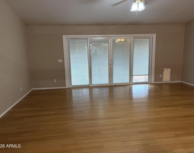 4670 W Geronimo Street - Photo Thumbnail 3