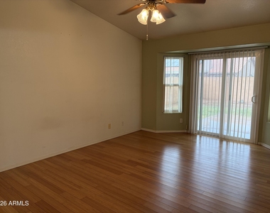 4670 W Geronimo Street - Photo Thumbnail 6
