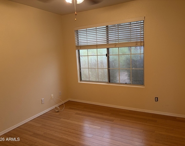 4670 W Geronimo Street - Photo Thumbnail 10