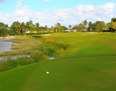 9470 Tangerine Place - Photo Thumbnail 14