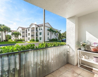 603 Villa Circle - Photo Thumbnail 19