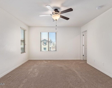 8251 E Inverness Avenue - Photo Thumbnail 11