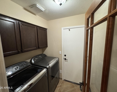 16810 S 13th Place - Photo Thumbnail 14