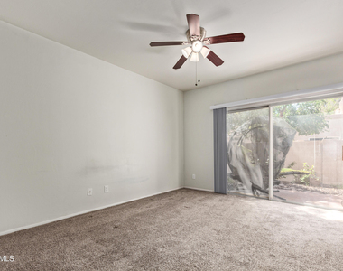 6734 S Brittany Lane - Photo Thumbnail 12