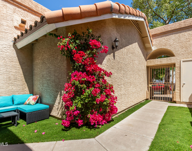 6734 S Brittany Lane - Photo Thumbnail 2