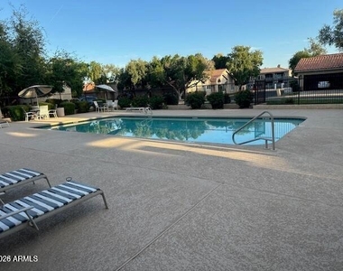 6734 S Brittany Lane - Photo Thumbnail 26