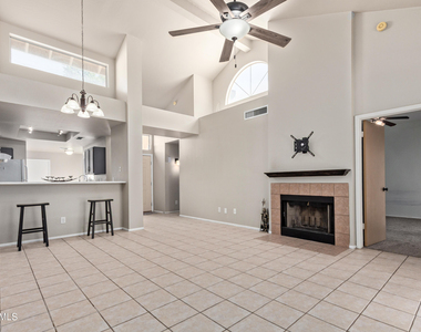 6734 S Brittany Lane - Photo Thumbnail 6