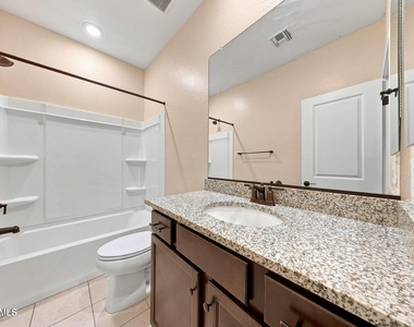 779 E Doral Avenue - Photo Thumbnail 17
