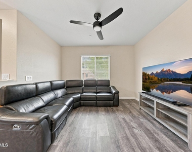 779 E Doral Avenue - Photo Thumbnail 6