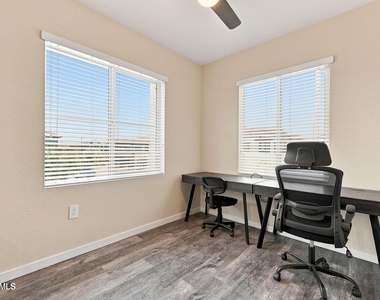 779 E Doral Avenue - Photo Thumbnail 11