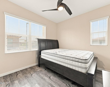 779 E Doral Avenue - Photo Thumbnail 19