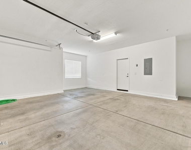 779 E Doral Avenue - Photo Thumbnail 10