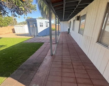 3410 E Shaw Butte Drive - Photo Thumbnail 14