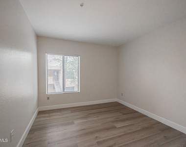 7575 E Indian Bend Road - Photo Thumbnail 18