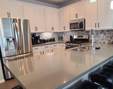 14200 W Village Parkway - Photo Thumbnail 12